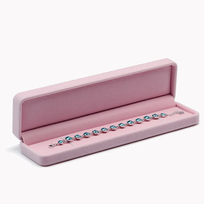 Elegant Velvet Necklace Box